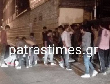 Άγρια συμπλοκή μεταναστών στην Πάτρα με μαχαιρώματα - Ένας σοβαρά τραυματισμένος (φωτό, βίντεο)